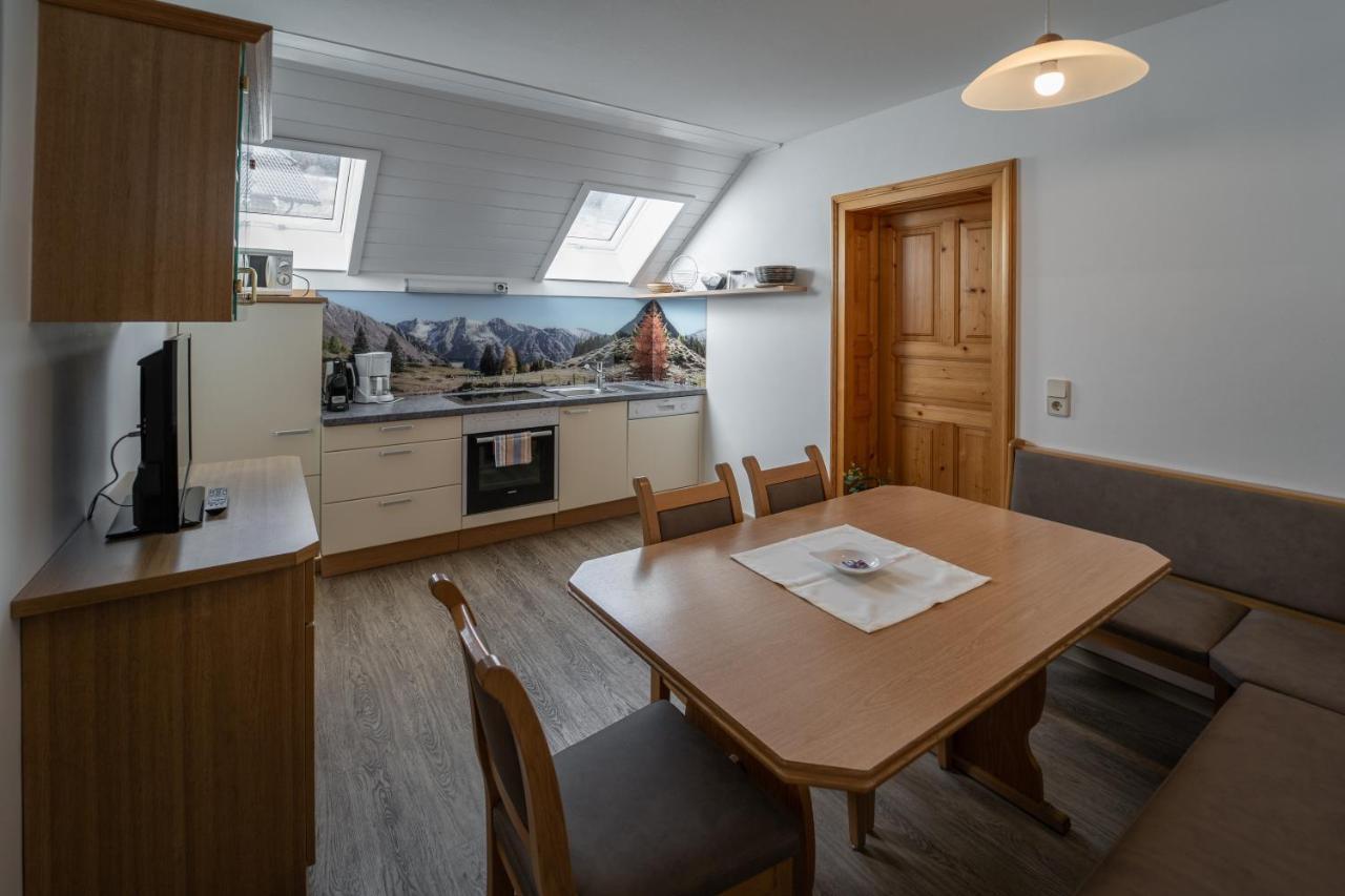 Landhotel - Apartments Bauer Hintergöriach Extérieur photo