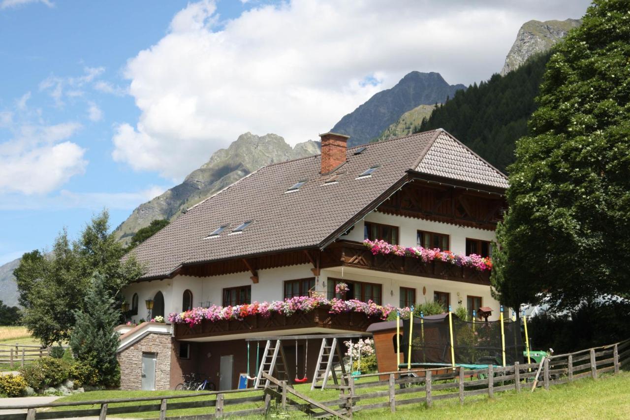 Landhotel - Apartments Bauer Hintergöriach Extérieur photo